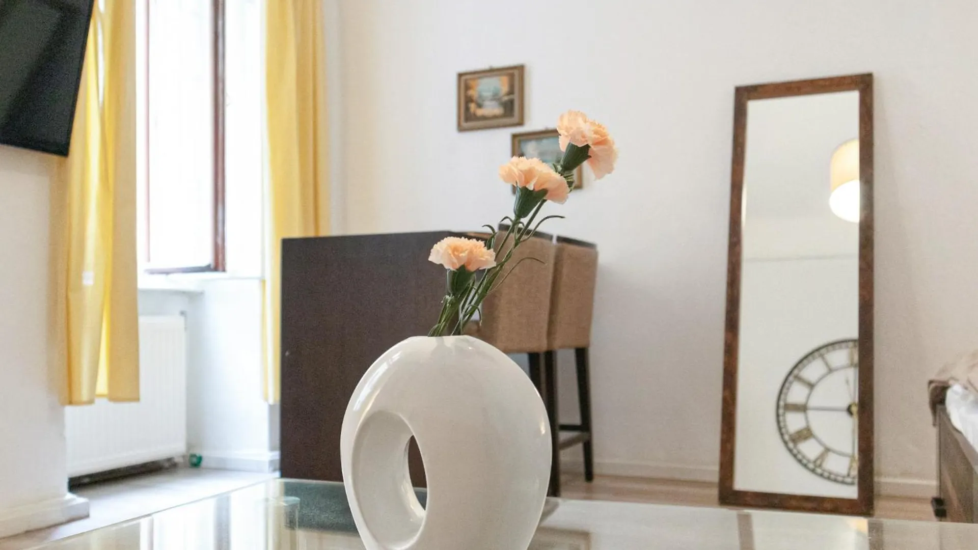 Spacious 1Br Apt, Wifi & Tv, With A Great Location Vienne